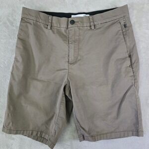 Old Navy Ultimate Tech Slim Built-In Flex Mens Khaki Shorts Size 32 Brown